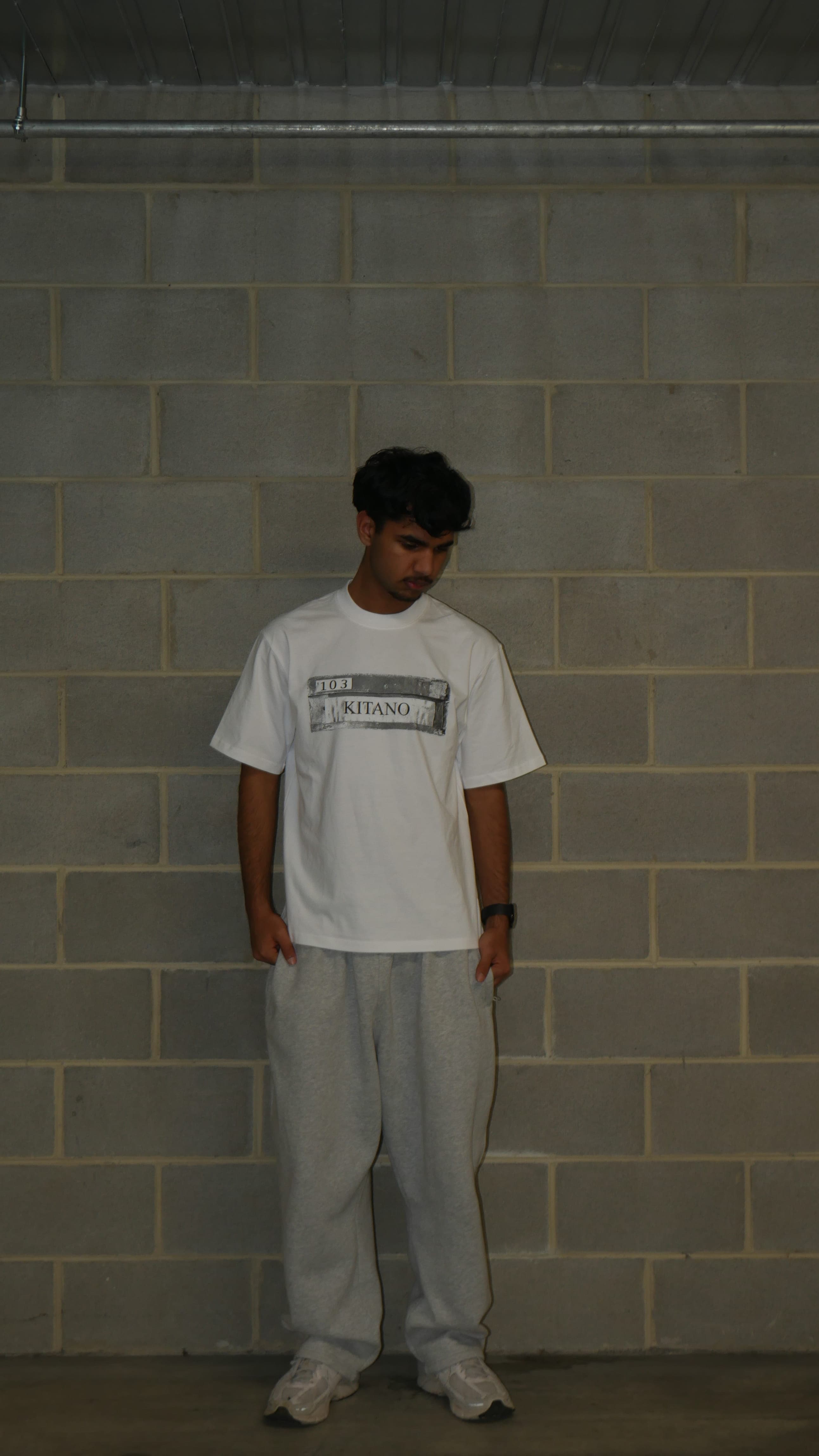 Brand tee (White)